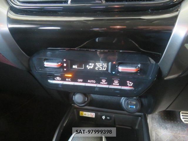 Suzuki Fronx 2025-04 6905724-14