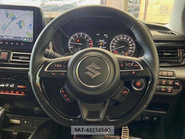 Suzuki Fronx 2025-09 7218982-11