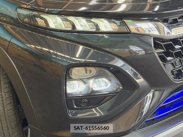 Suzuki Fronx 2025-09 7218982-12