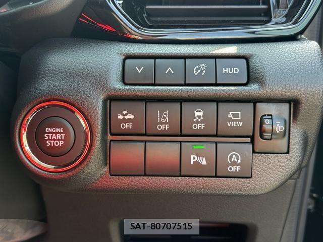 Suzuki Fronx 2025-11 7218989-15