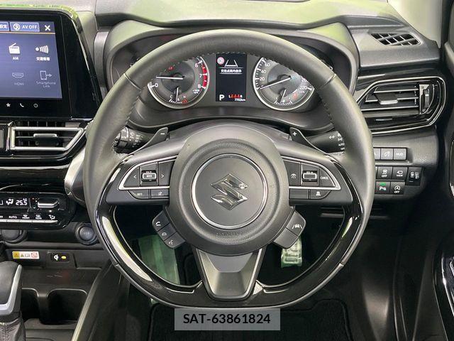 Suzuki Fronx 2025-05 7218980-10