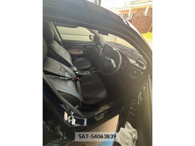 Suzuki Fronx 2025-12 7327234-9