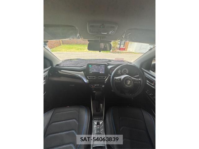 Suzuki Fronx 2025-12 7327234-10