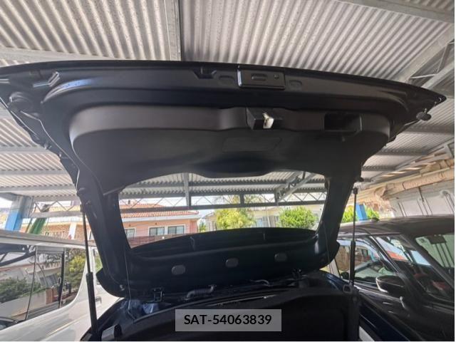 Suzuki Fronx 2025-12 7327234-21