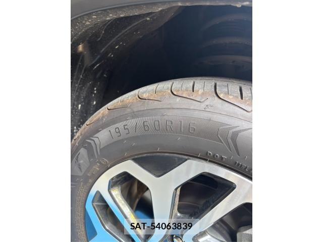 Suzuki Fronx 2025-12 7327234-7