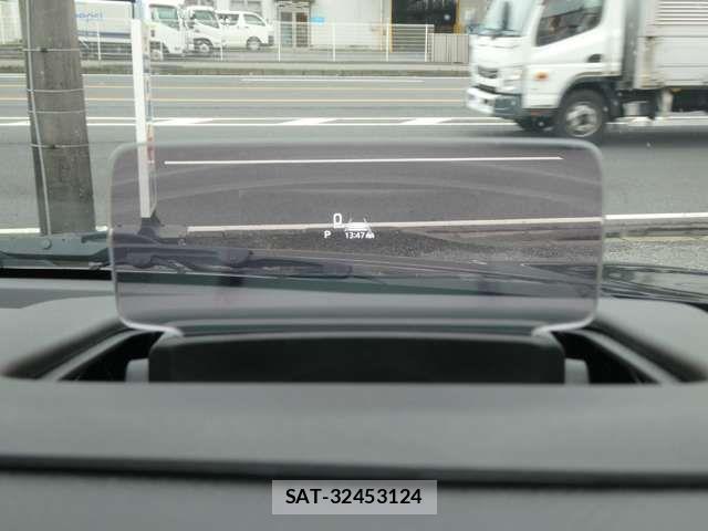 Suzuki Fronx 2026-03 7500702-5