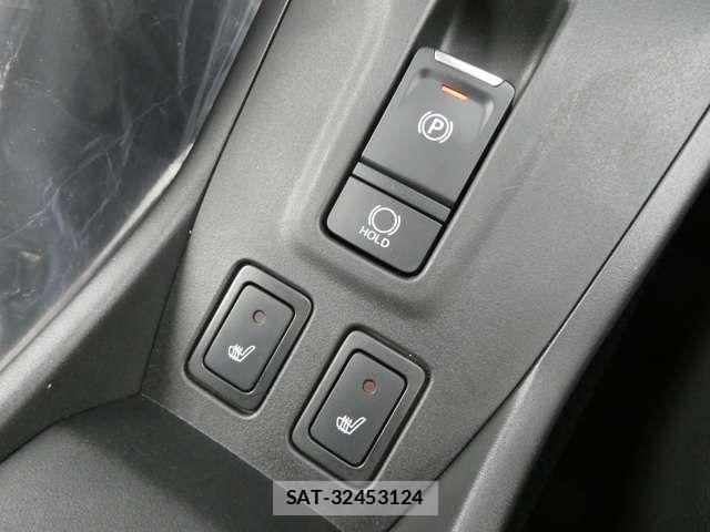 Suzuki Fronx 2026-03 7500702-6