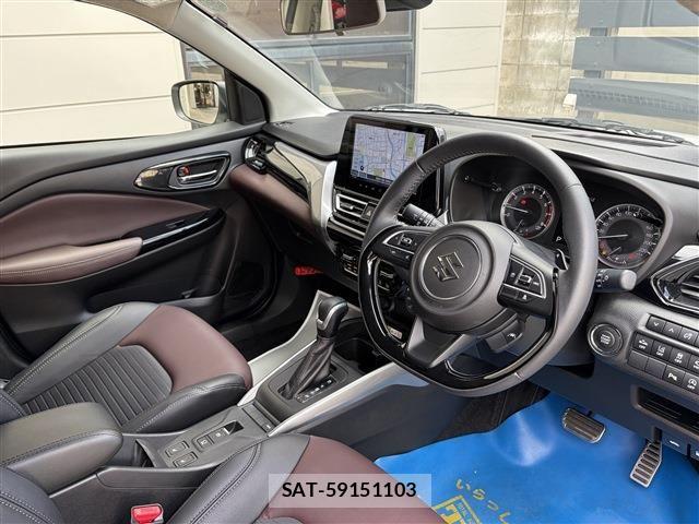 Suzuki Fronx 2024-12 7616757-12