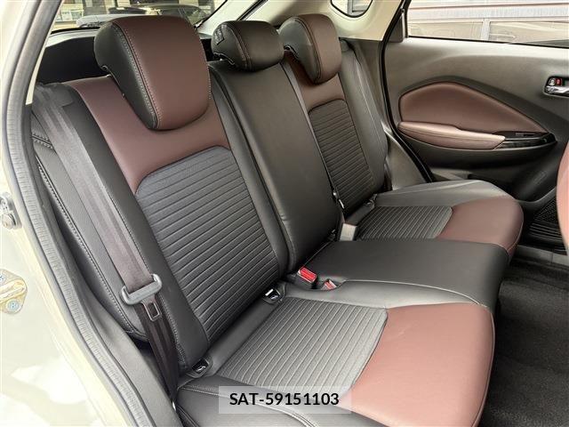 Suzuki Fronx 2024-12 7616757-16