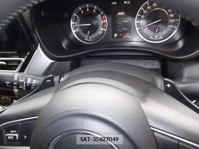 Suzuki Fronx 2025-02 7616754-5