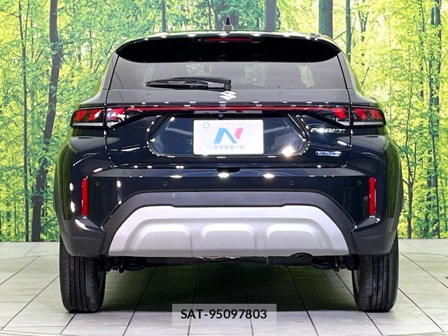 Suzuki Fronx 2025-02 7616756-14