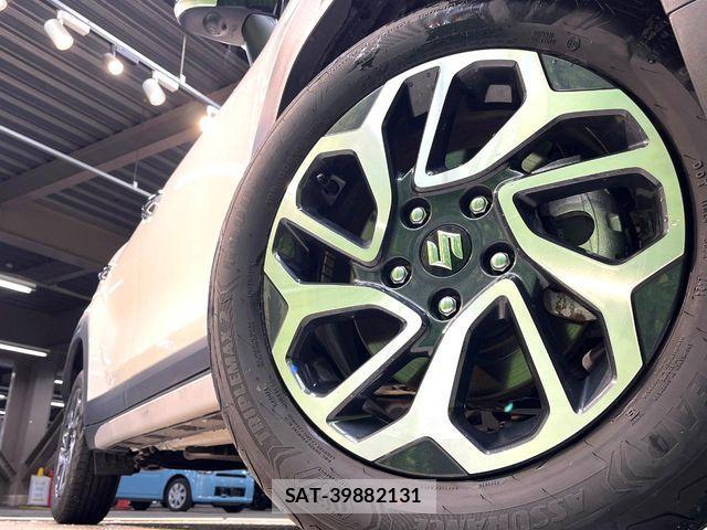 Suzuki Fronx 2024-10 7723630-12