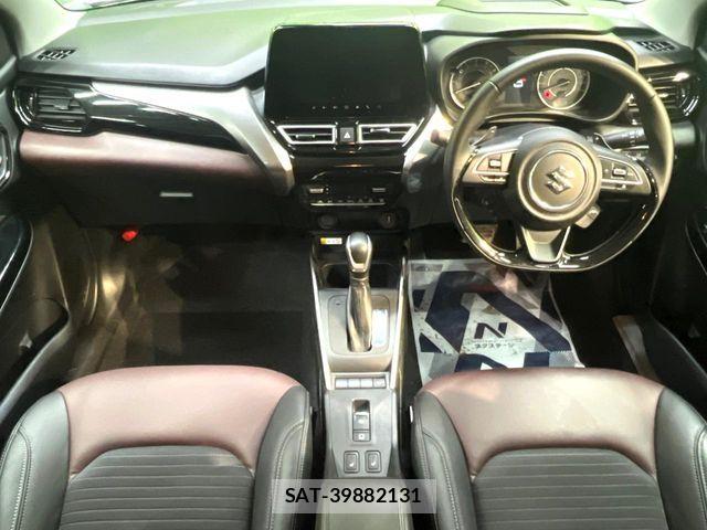Suzuki Fronx 2024-10 7723630-1