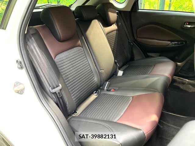 Suzuki Fronx 2024-10 7723630-8