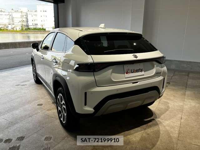 Suzuki Fronx 2024-08 7723631-9