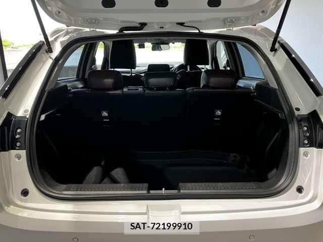 Suzuki Fronx 2024-08 7723631-16