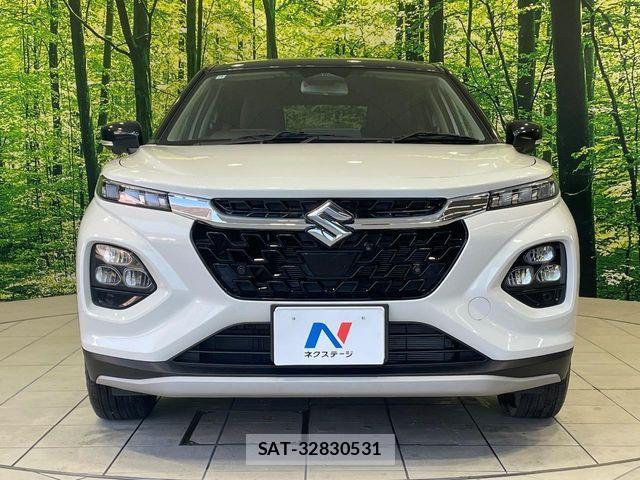Suzuki Fronx 2024-10 7785192-13