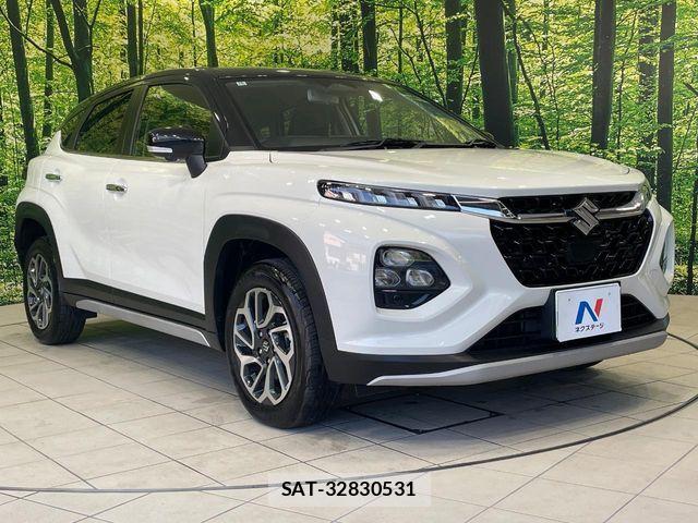 Suzuki Fronx 2024-10 7785192-15
