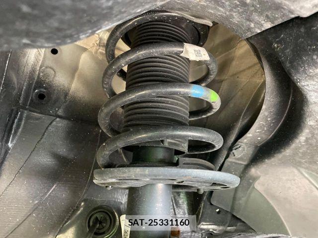 Suzuki Fronx 2025-03 7876615-19