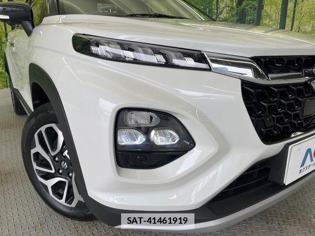 Suzuki Fronx 2025-05 7876617-12