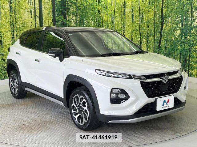 Suzuki Fronx 2025-05 7876617-16