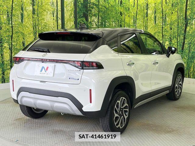 Suzuki Fronx 2025-05 7876617-17