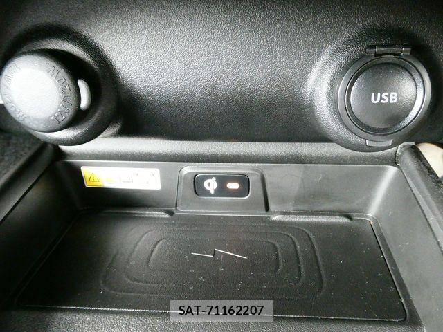 Suzuki Fronx 2025-09 8035716-11