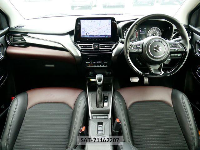 Suzuki Fronx 2025-09 8035716-1