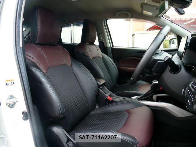 Suzuki Fronx 2025-09 8035716-22
