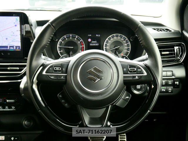 Suzuki Fronx 2025-09 8035716-8