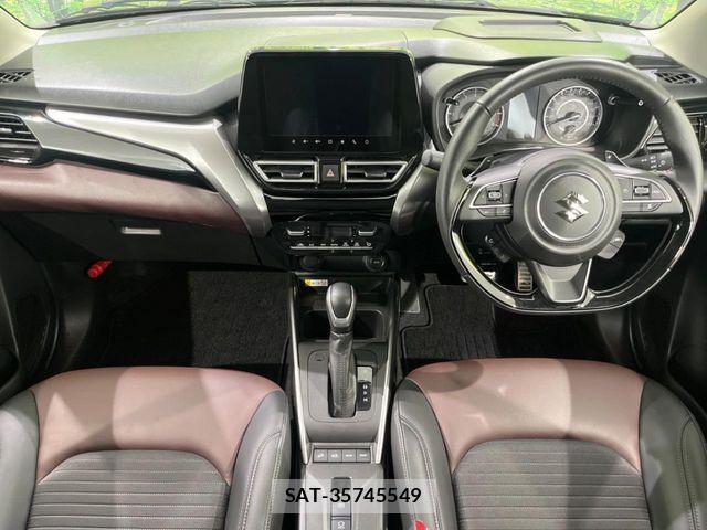 Suzuki Fronx 2024-11 8207650-1