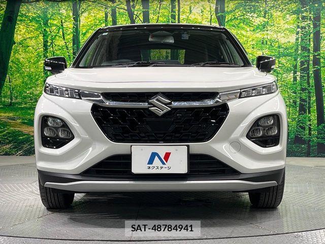 Suzuki Fronx 2024-12 8207651-13