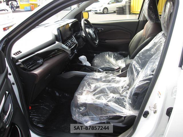 Suzuki Fronx 2026-06 8314602-10