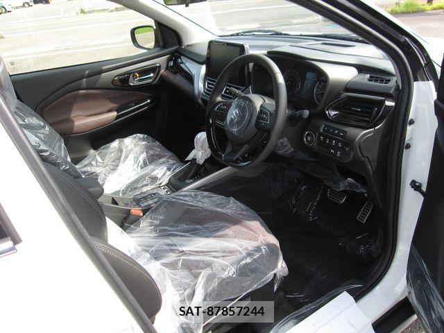Suzuki Fronx 2026-06 8314602-1