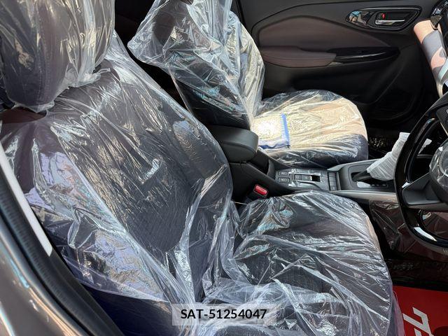 Suzuki Fronx 2025-03 8314600-11