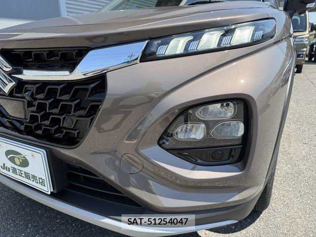 Suzuki Fronx 2025-03 8314600-29