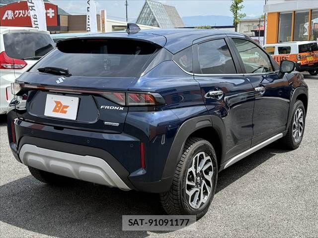 Suzuki Fronx 2025-07 8314597-14