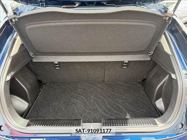 Suzuki Fronx 2025-07 8314597-18