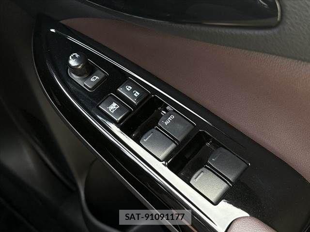 Suzuki Fronx 2025-07 8314597-20