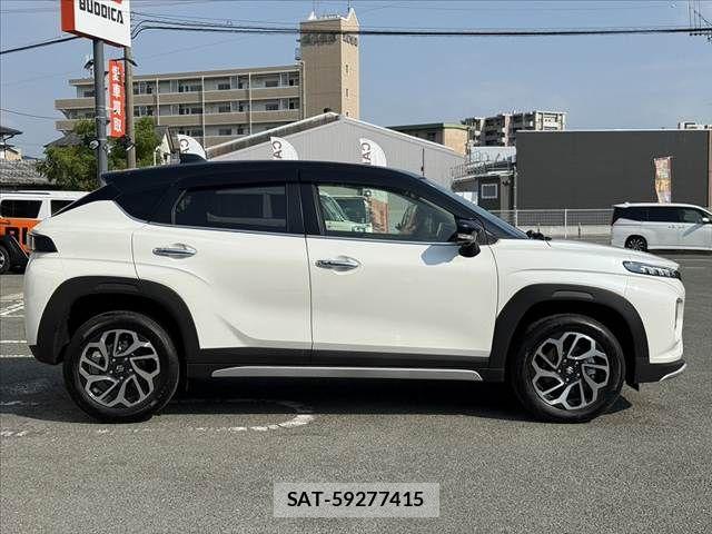 Suzuki Fronx 2026-03 8412611-11