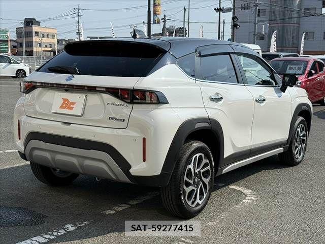 Suzuki Fronx 2026-03 8412611-12
