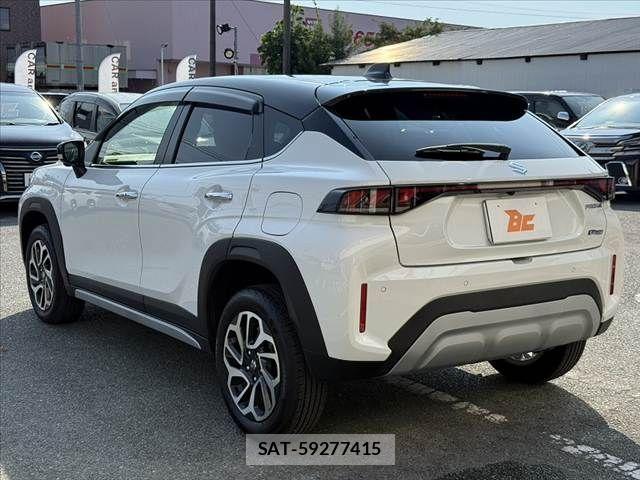 Suzuki Fronx 2026-03 8412611-14