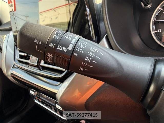 Suzuki Fronx 2026-03 8412611-23