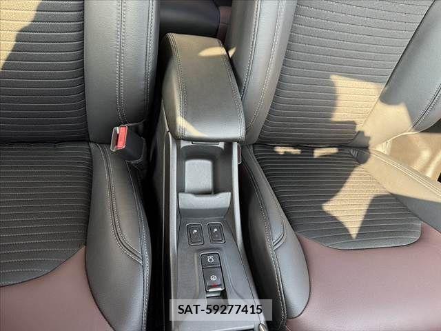 Suzuki Fronx 2026-03 8412611-28