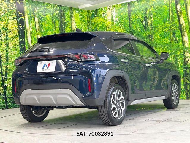 Suzuki Fronx 2024-10 8437722-16