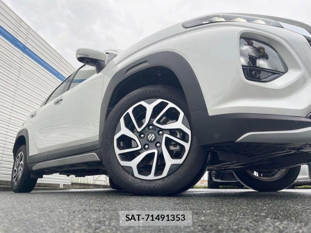 Suzuki Fronx 2025-08 8780402-13