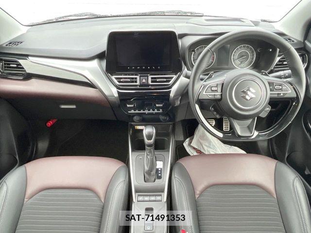 Suzuki Fronx 2025-08 8780402-1