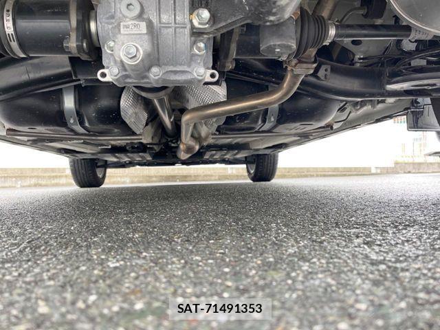 Suzuki Fronx 2025-08 8780402-19