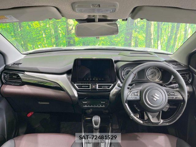 Suzuki Fronx 2025-09 8780400-1