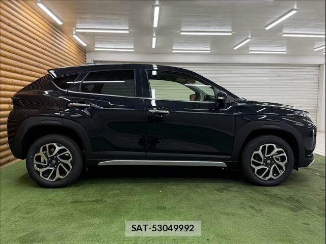 Suzuki Fronx 2024-12 8796051-17